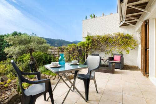Mandelieu-La-Napoule Apartment | Rez-de-villa avec piscine