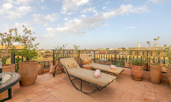 Sidi Bou Amar House | Riad Les Trois Palmiers El Bacha