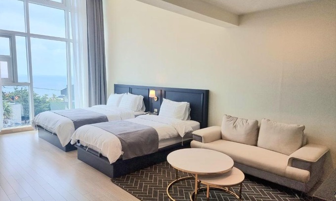 Aewol Hotel | Rich Hotel