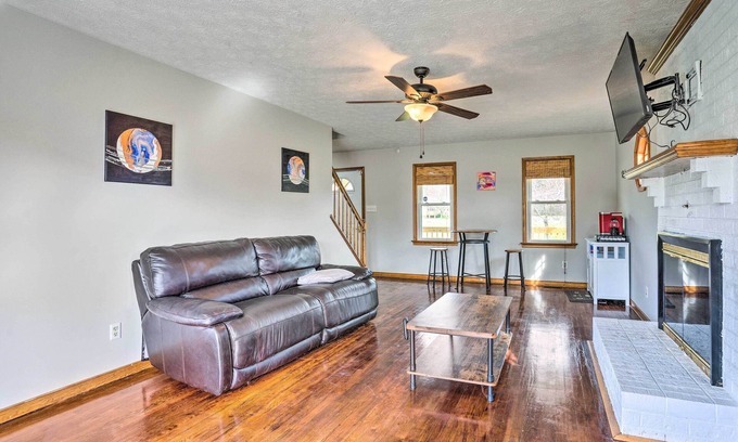 Sandston House | Richmond Area Home w/Game Room & Patio!