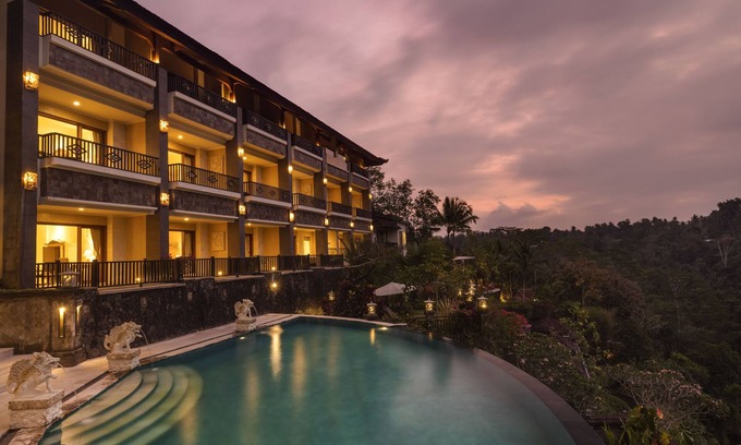 Melayang Hotel | Rijasa Agung Resort Villas
