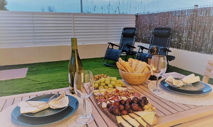 L'Eucaliptus Apartment | Rincón en la playa by Rinconesmediterraneos
