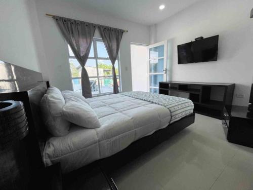 Leticia House | Rio-ApartaHotel-Lagos