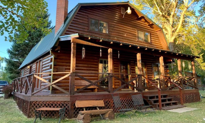 South Fork House | Rio River Lodge