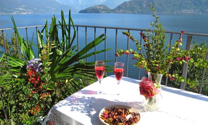 Calozzo Apartment | Riva di Pianello Holiday Apartment on the Lake