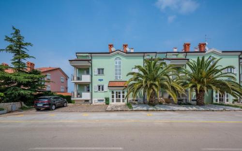 Crveni Vrh Apartment | RIVA house with apartment