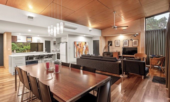 Yallingup House | Rivendell Heights @ Rivendell Winery Estate