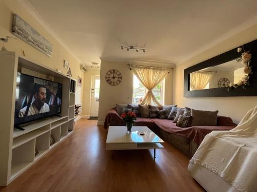 Grangetown House | River Bay
