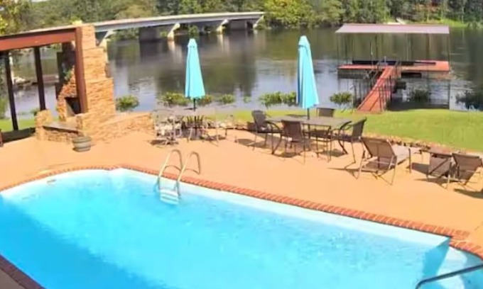 Clarks Hill House | River Front Home on Savannah River with pool- minutes from Augusta National