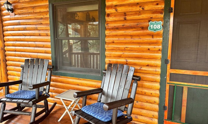 Greer Cabin | Riverden on the Little Colorado River