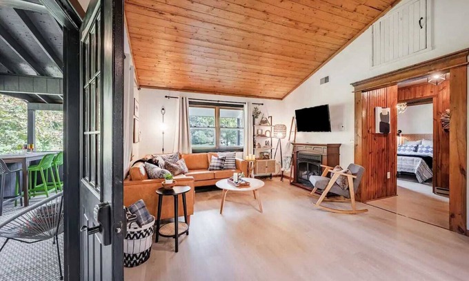 Hedgesville Cabin | Riverfront Cabin wFirepit, Pool Table, Porch, WiFi