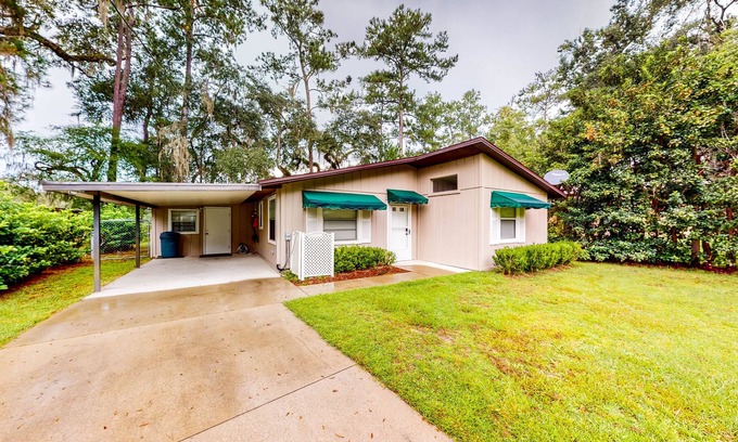 Bell House | Riverfront Home with Private Dock, Boat House & Boat Lift - Fireplace & W/D