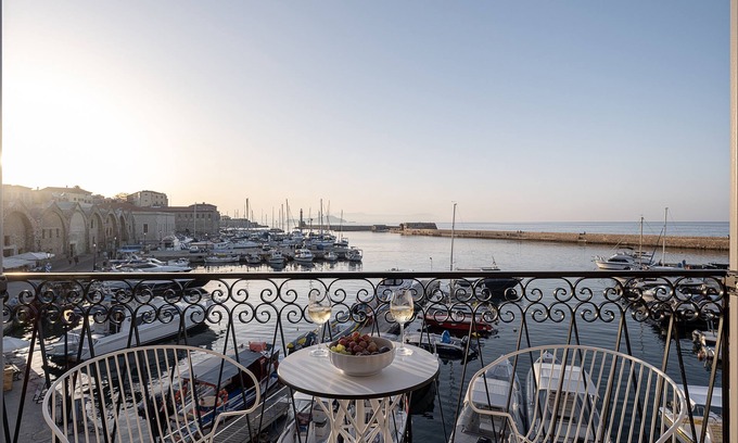 Old Town Hotel | Riviera Suites