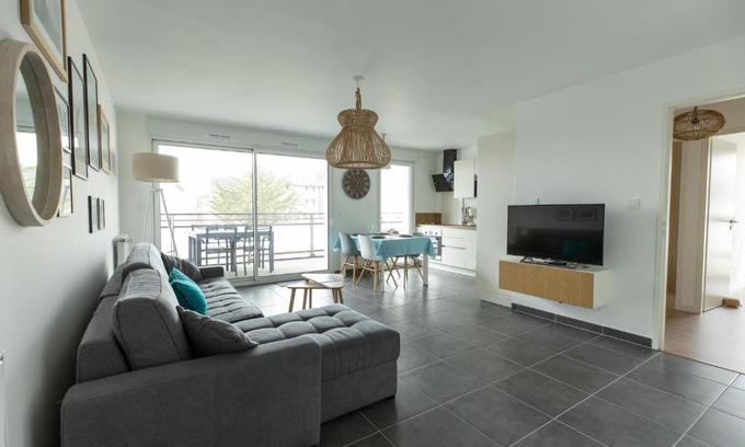 Arzon Apartment | Riviera - T3 avec piscine partagée et parking proche plage Arzon