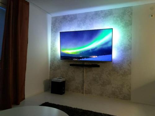 Jamsa Apartment | Rivitalon pieni päätykaksio - 37 m2