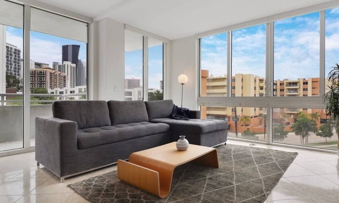 Sunny Isles Beach House | Roami at Sunny Isles | Rooftop Pool | 2 Bedroom