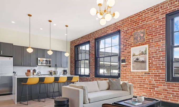 Arts/Warehouse District Apartment | Roami at The Lola | Near Bourbon St. | 3 Bedroom