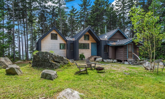 Rangeley Cottage | Rock Camp - Exquisite cottages on Mooselookmeguntic Lake, just featured in Maine Homes magazine