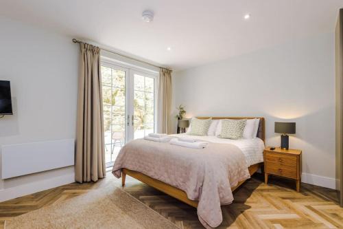 Stoney Middleton Apartment | Rock Mill - Deluxe Apartments with Private Terrace