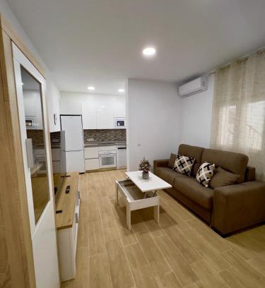 La Linea de la Concepcion Apartment | RockSide Residences Suites La Línea