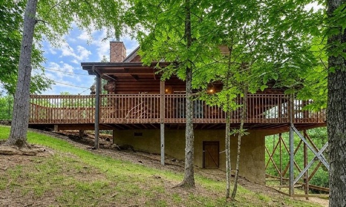 Sevierville Cabin | Rocky Top Heaven - Arcade Game, $1089 tickets each paid day, Dollywood and More!