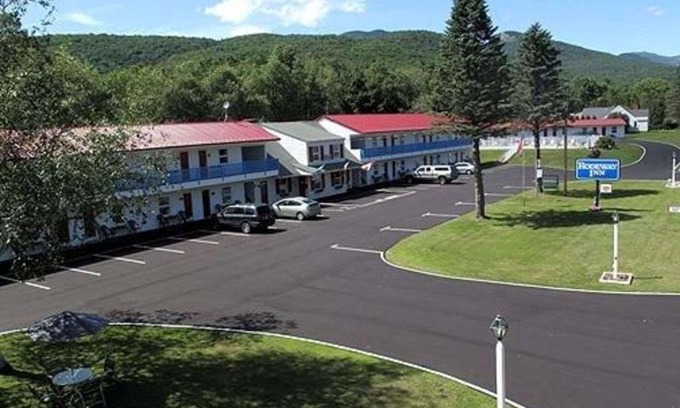 Lincoln Hotel | Rodeway Inn Lincoln I-93