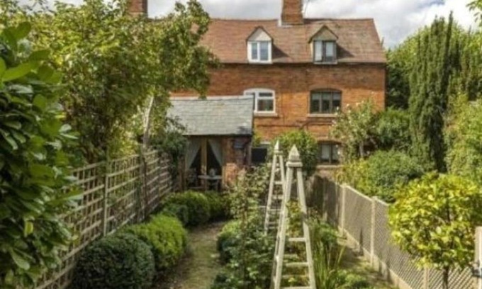 Chipping Campden House | Romantic Cotswold Cottage- dog friendly and village location