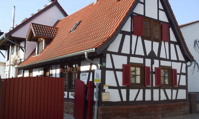 Billigheim-Ingenheim House | * Romantic half-timbered holiday home in the South Palatinate - here is the PFALZCARD