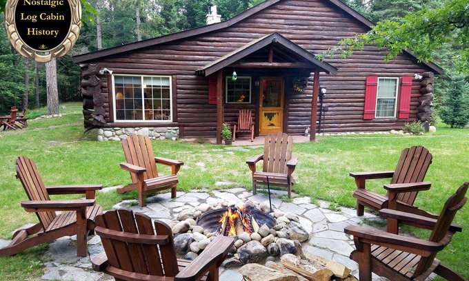 Grayling Cabin | Romantic - Historic - Luxury Log Cabin - A Fairy Tale Experience and Setting