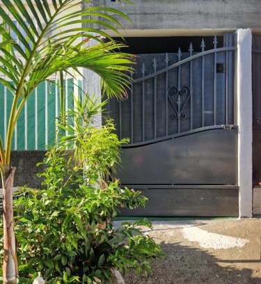 Sainte-Clotilde Centre Apartment | romarin 3