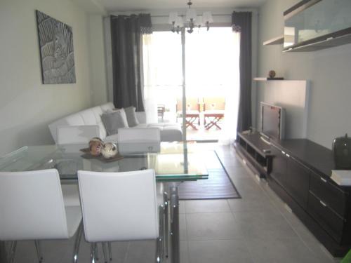 San Jorge Apartment | Ronda Barbiguera, 1 Aldea Golf apt 3210