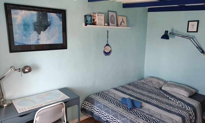 Puerto de la Cruz Cabin | Roof Cabin, on the roof of the house overlooking the Atlantic Ocean.
