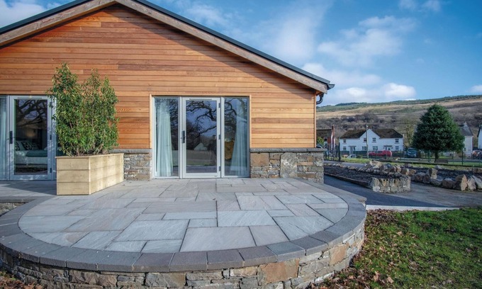 Pen-y-cae Apartment | Room 9 - The Sleeping Giant - Pen Y Cae Inn