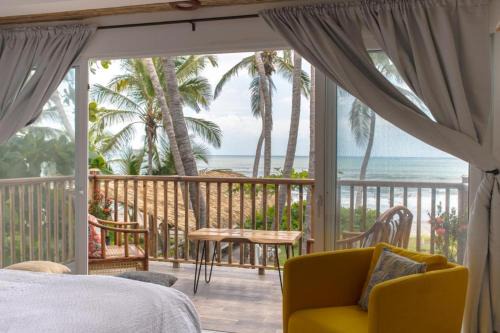 Las Penitas House | Room in Lodge - Sandia 8 - Double room with sea view, terrace or balcony