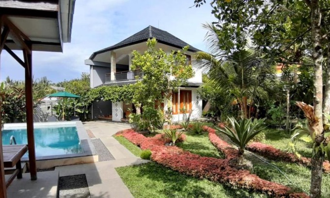 Banjartegehe House | Room in Villa - The Champuhan Villa - Honeymoon Villa With Rice Field View