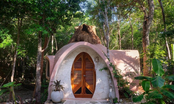 Soliman Bay Cabin | Room-unique Jungle Dome Ik