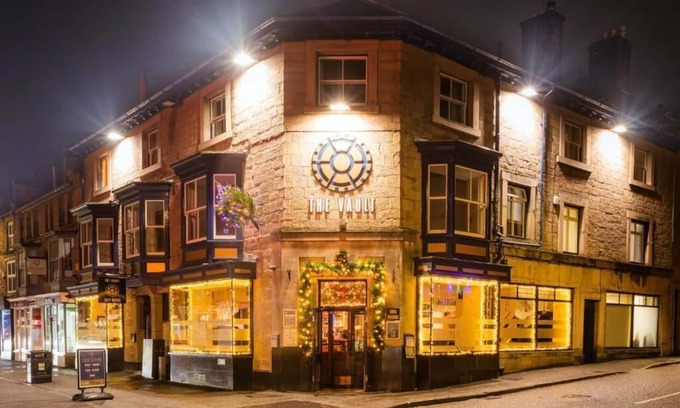 Buxton Bed & Breakfast | Rooms at the Vault