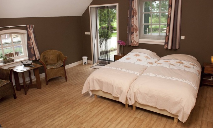 Polsbroek Other | Rooms with kitchen in farmhouse near Gouda and Utrecht
