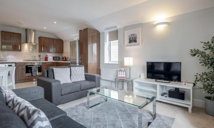 St. Mark's Apartment | Roomspace Serviced Apartments - Nevis Court