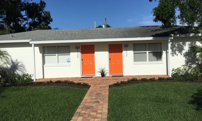 Vero Beach Apartment | Roomy Duplex in Vero’s Cultural Art District