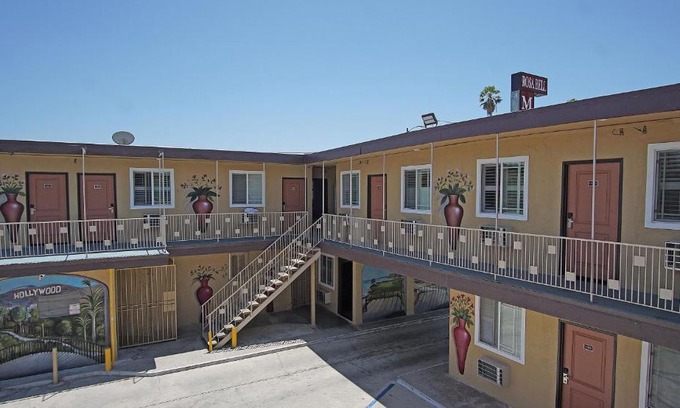 Los Angeles Hotel | Rosa Bell Motel - Los Angeles