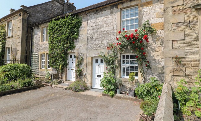 Hartington Cottage | Rose Cottage