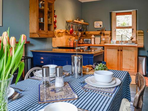 Kirkcudbright House | Rosebank Cottage
