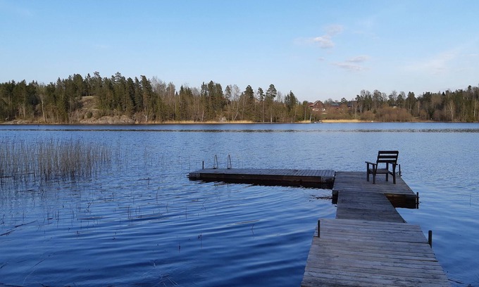 Bergshamra Cabin | Roslag cabin by bath lake for the large family