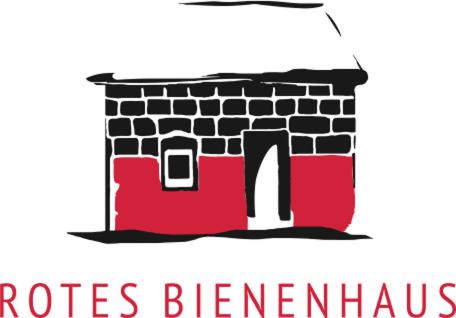 Kottenheim House | Rotes Bienenhaus