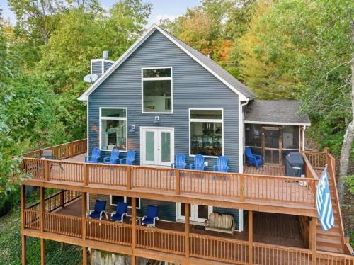 Se Ree House | Rough River Multi Family Charmer