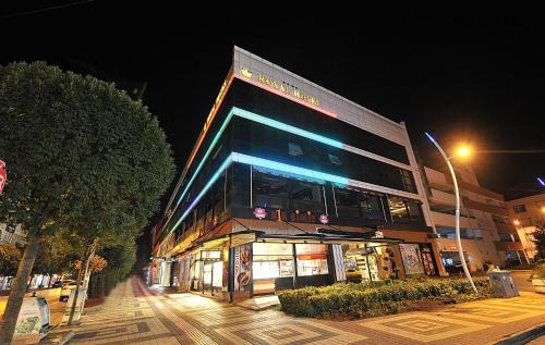 Inegol Hotel | Royal Hotel Inegol