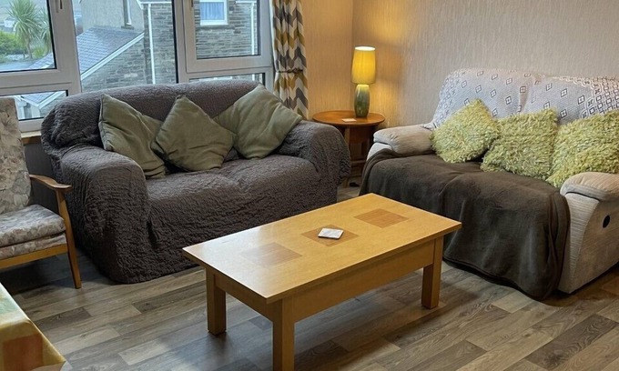 Saint Ola House | Royal Oak Guest House
