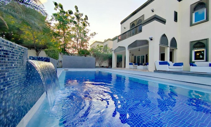 Jumeirah Park Villa | Royal private pool, Lux 7-bedroom villa on Marina