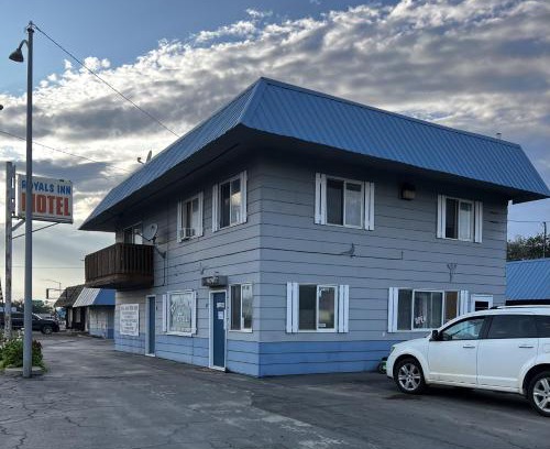Malta Hotel | Royals Inn Motel